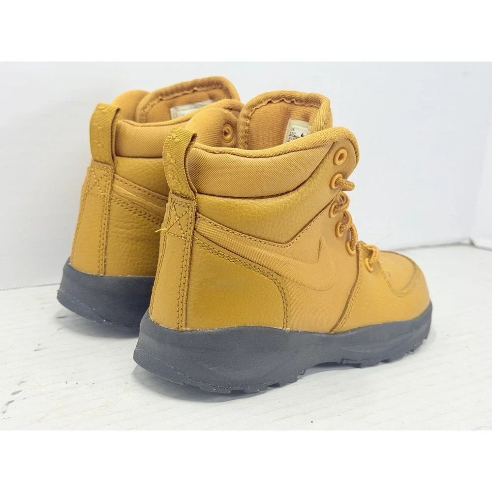 Nike manoa ltr